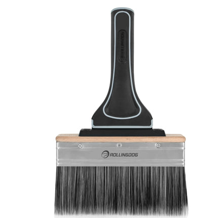 10715 Close-up of fine-tipped solid filaments on wide deck and wall brush