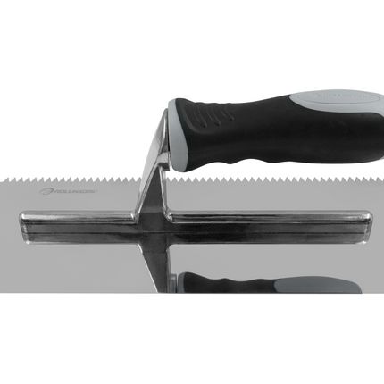Close-up of 0.8mm stainless steel blade with 4mm and 5mm V teeth